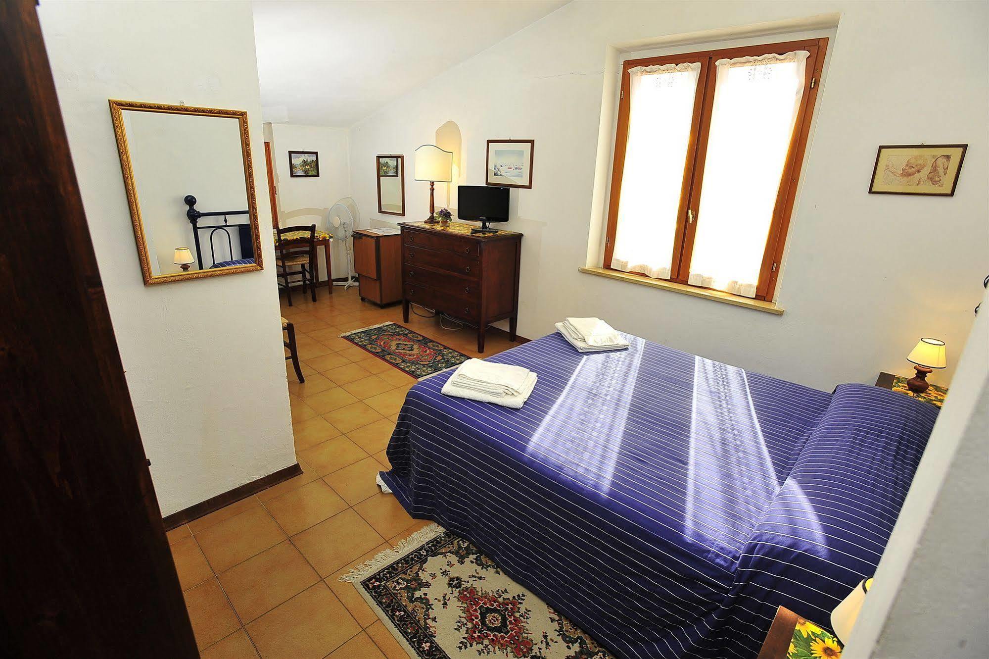 Agriturismo Malafrasca Siena Eksteriør billede